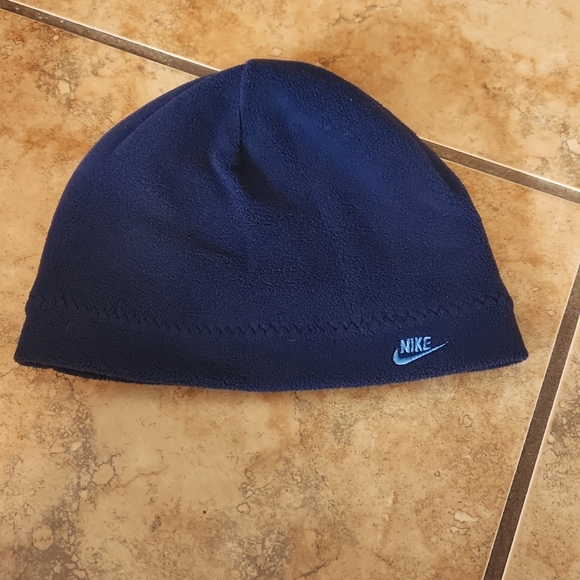 Nike Men's Reversible Beanie - Picture 3 of 4